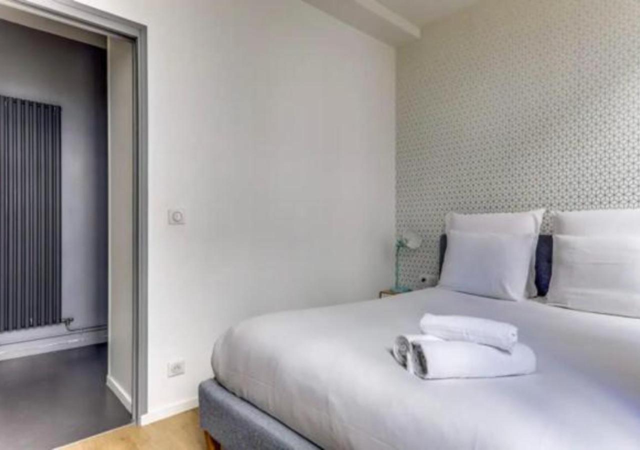 Appartement La Douce Nuit - Moderne - Elegant - Renove Parijs